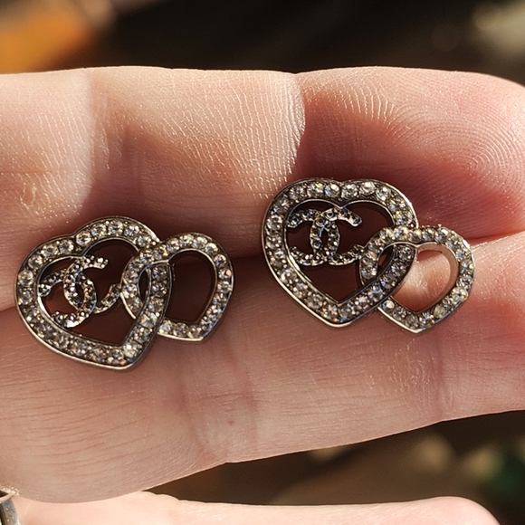 Upcycled Jewelry - Elegant Silver Heart Earrings with Sparkling Accents #6